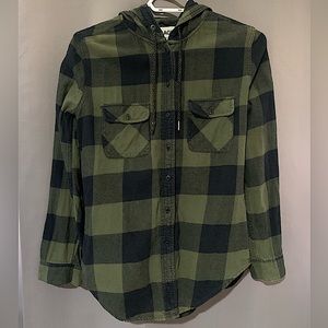 Garage green & black checkered flannel